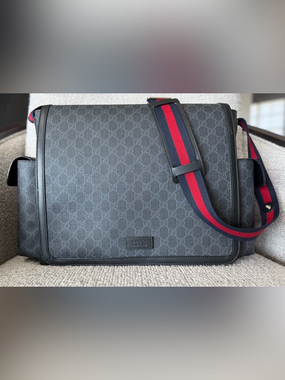 Gucci GG Supreme Large Changing Diaper Messenger Bag Black Authentic
